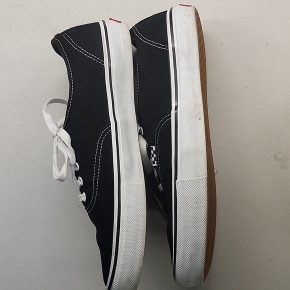 Vans Black Skate Authentic Shoe - Picture 4 of 4